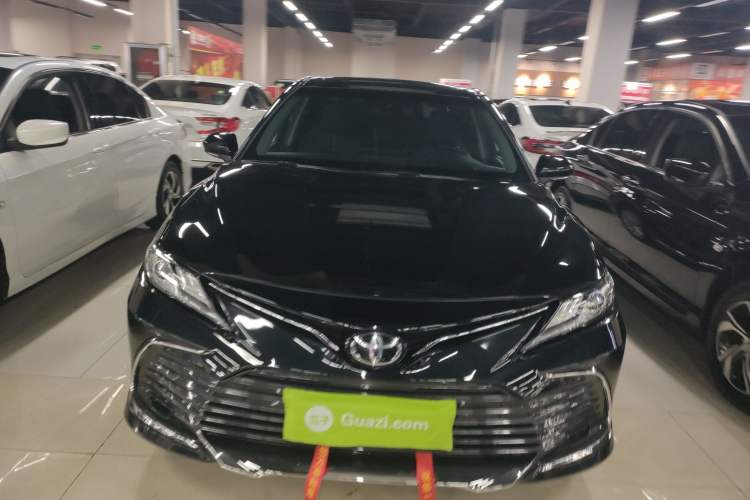 Used Toyota Camry 2023 2.0G Luxury Edition Front