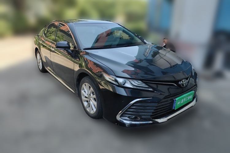 Used Toyota Camry 2023 2.0G Luxury Edition Front Right 45 Deg