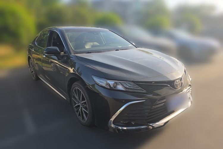 Used Toyota Camry 2023 2.5G Luxury Edition Front Right 45 Deg