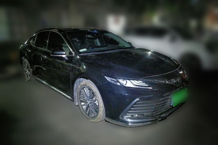 Used Toyota Camry 2023 2.5G Luxury Edition Front Right 45 Deg