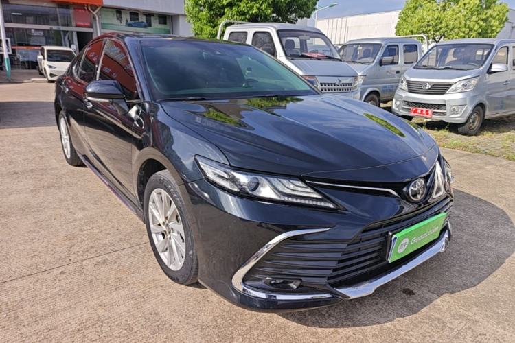 Used Toyota Camry 2023 2.0G Luxury Edition Front Right 45 Deg
