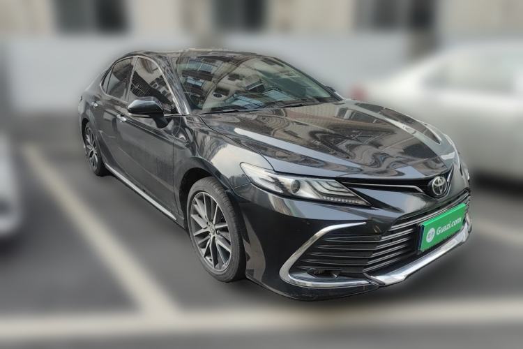 Used Toyota Camry 2023 2.5G Luxury Edition Front Right 45 Deg