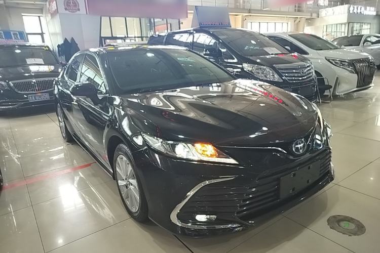 Used Toyota Camry 2023 Dual-Motor 2.5 HGVP Leading Edition Front Right 45 Deg