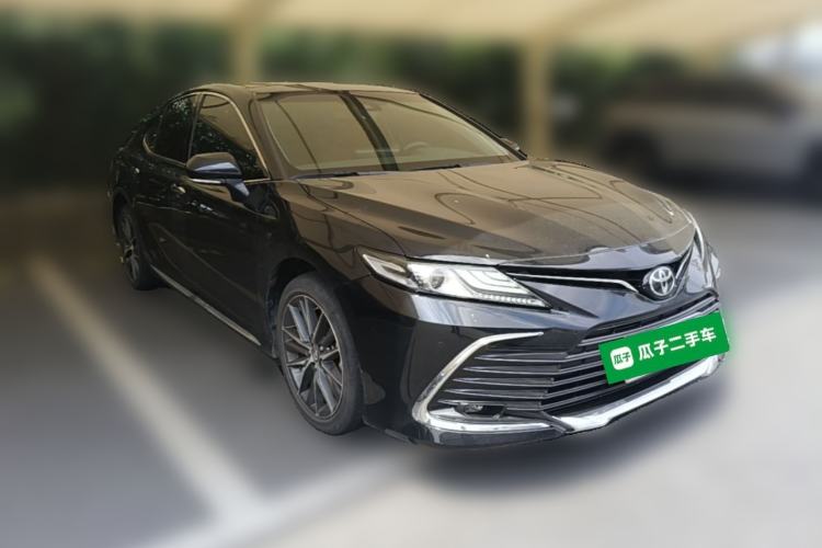 Used Toyota Camry 2023 2.5G Luxury Edition Front Right 45 Deg