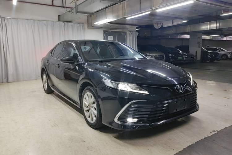 Used Toyota Camry 2023 2.0GVP Premier Edition Front Right 45 Deg