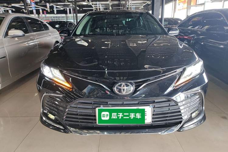 Used Toyota Camry 2023 2.0G Luxury Edition Front