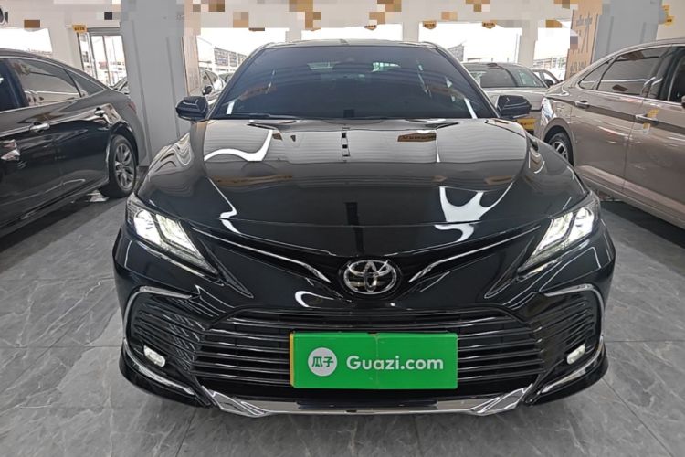 Used Toyota Camry 2023 2.0G Luxury Edition Front