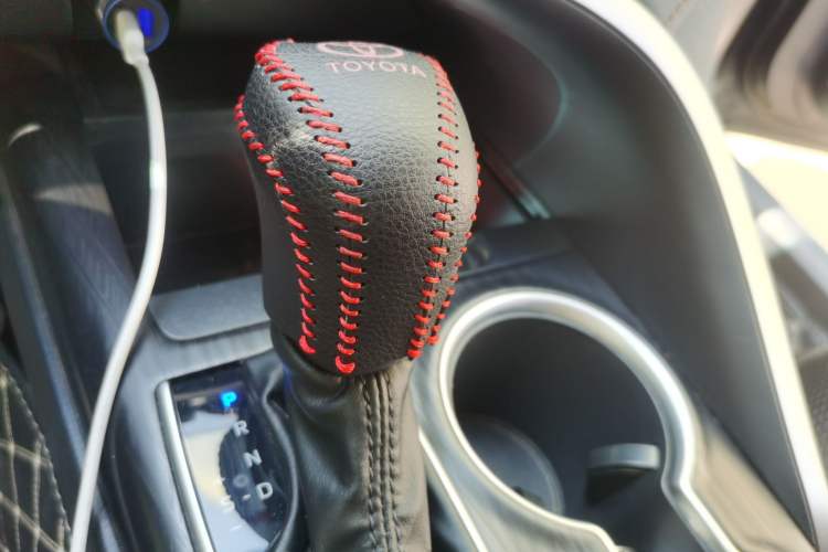 Used Toyota Camry 2023 Dual-Motor 2.5 HGVP Leading Edition Gear Lever