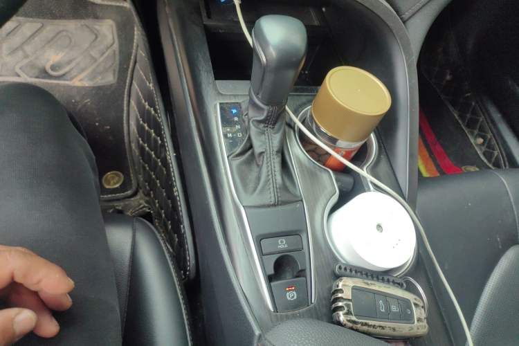 Used Toyota Camry 2023 2.0G Luxury Edition Gear Lever