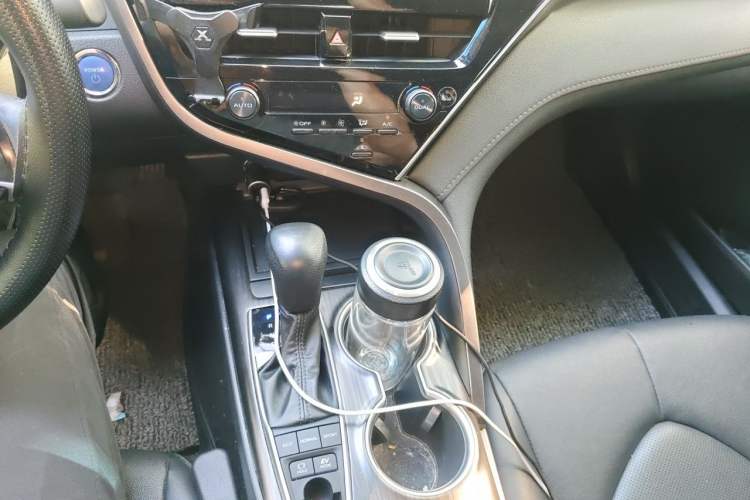 Used Toyota Camry 2023 Dual-Motor 2.5 HGVP Leading Edition Gear Lever
