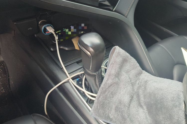 Used Toyota Camry 2023 2.5G Luxury Edition Gear Lever