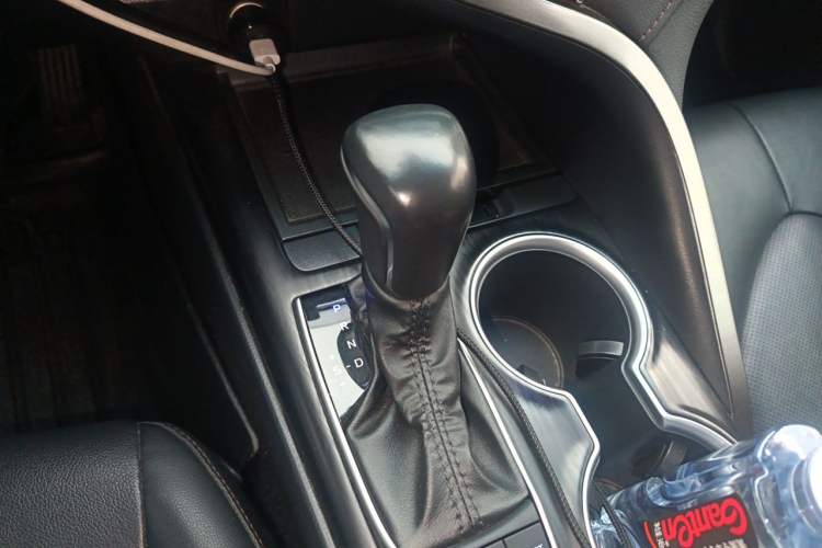 Used Toyota Camry 2023 Dual-Motor 2.5 HGVP Leading Edition Gear Lever