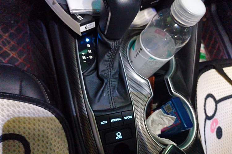 Used Toyota Camry 2023 2.0S FENGSHANG Edition Gear Lever