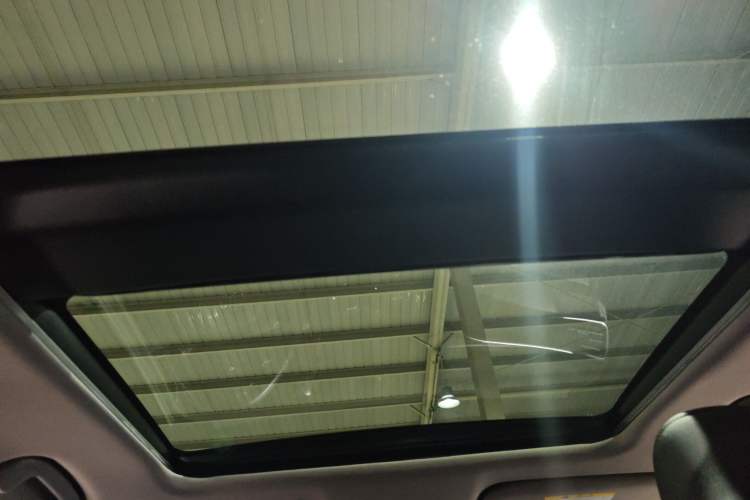 Used Toyota Camry 2023 2.5G Luxury Edition Headliner