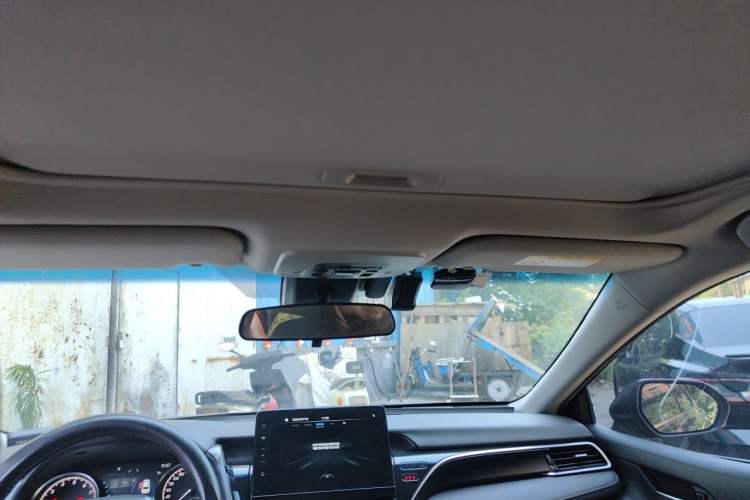 Used Toyota Camry 2023 2.0G Luxury Edition Headliner