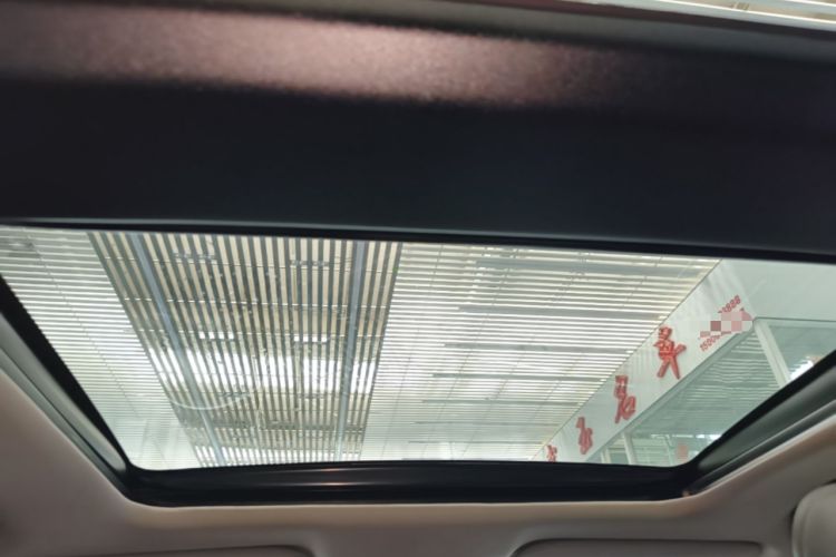 Used Toyota Camry 2023 Dual-Motor 2.5HG Luxury Edition Headliner