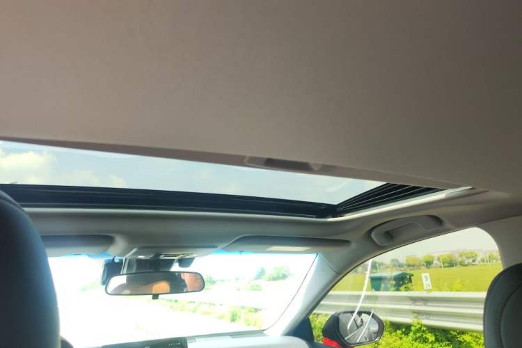 Used Toyota Camry 2023 2.0G Luxury Edition Headliner