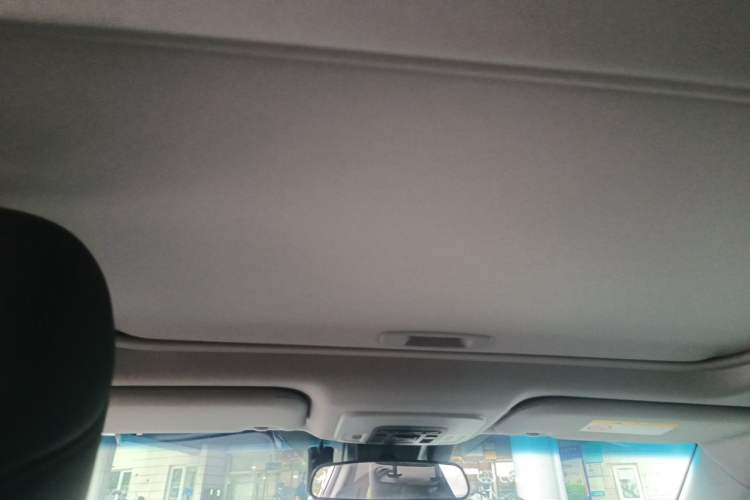 Used Toyota Camry 2023 2.0G Luxury Edition Headliner