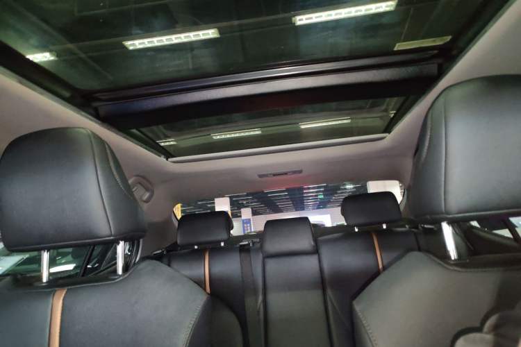Used Toyota Camry 2023 2.5G Luxury Edition Headliner