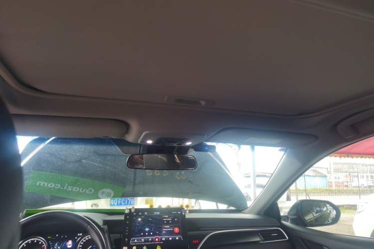 Used Toyota Camry 2023 2.0G Luxury Edition Headliner