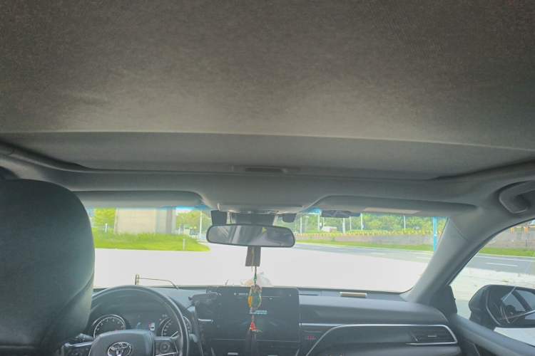 Used Toyota Camry 2023 2.0G Luxury Edition Headliner
