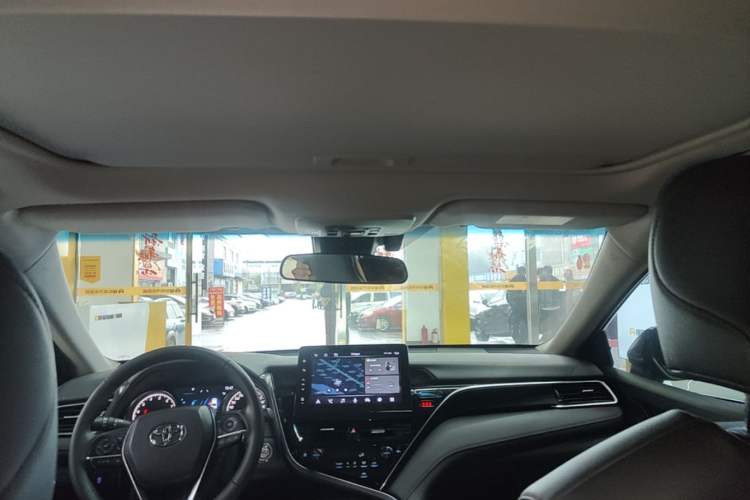 Used Toyota Camry 2023 2.0G Luxury Edition Headliner