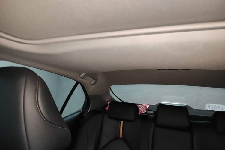 Used Toyota Camry 2023 2.0G Luxury Edition Headliner