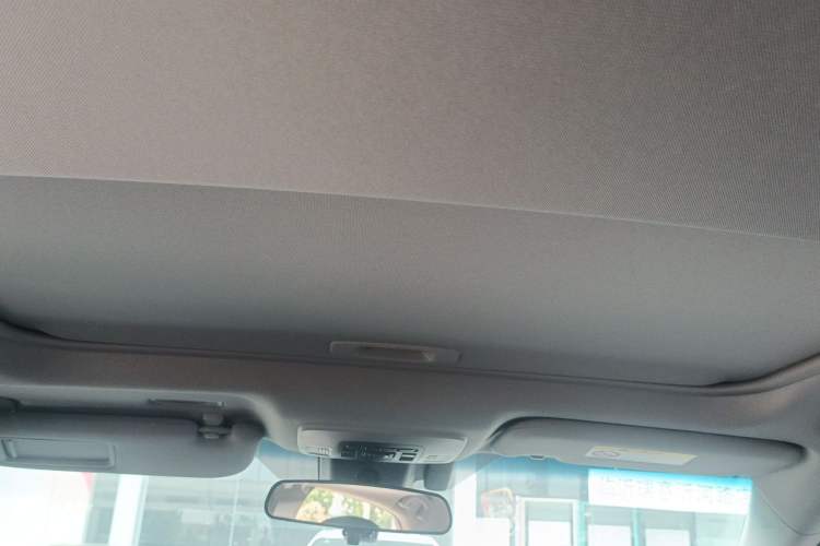 Used Toyota Camry 2023 2.0G Luxury Edition Headliner