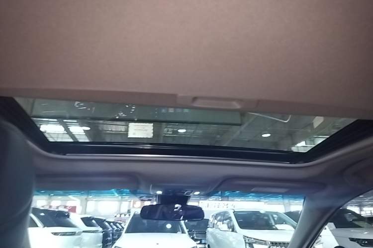 Used Toyota Camry 2023 Dual-Motor 2.5 HGVP Leading Edition Headliner
