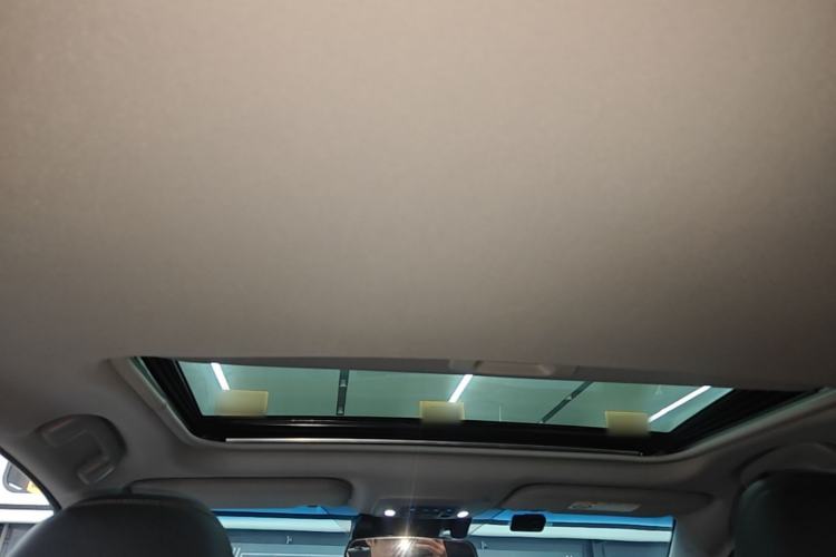 Used Toyota Camry 2023 2.0G Luxury Edition Headliner