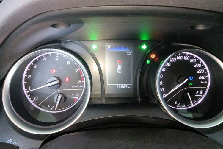 Used Toyota Camry 2023 2.0E Elite Edition Instrument Cluster