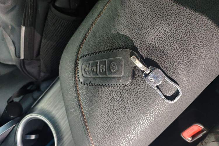 Used Toyota Camry 2023 2.0G Luxury Edition Interior 1