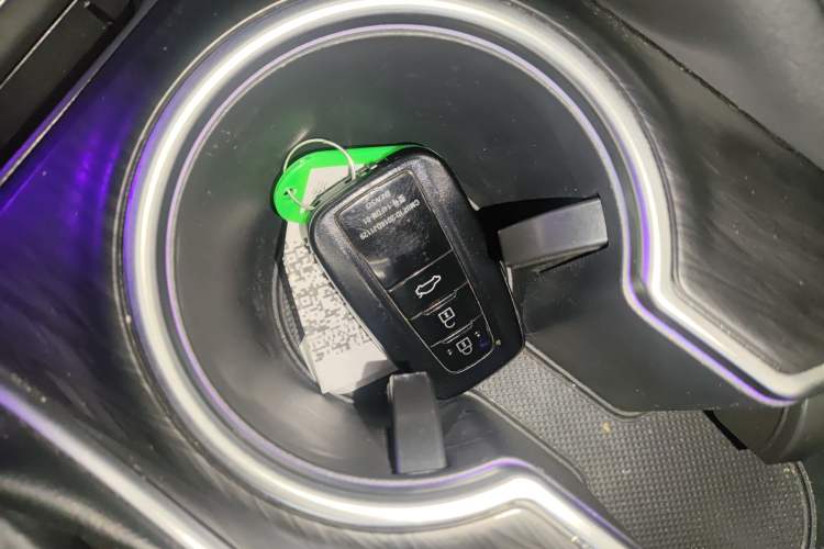 Used Toyota Camry 2023 Dual-Motor 2.5HG Luxury Edition Interior 1