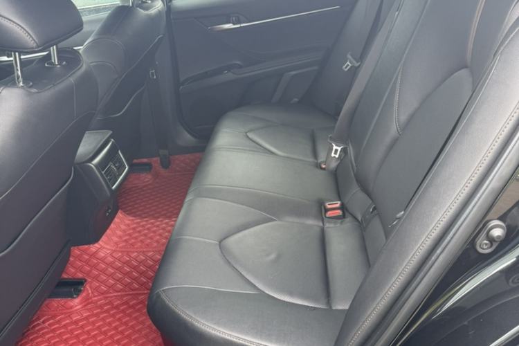 Used Toyota Camry 2023 Dual-Motor 2.5 HGVP Leading Edition Interior 2