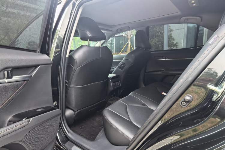 Used Toyota Camry 2023 2.5G Luxury Edition Interior 3