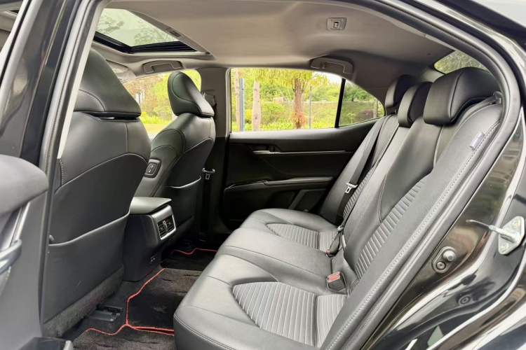Used Toyota Camry 2023 2.0S Knight Edition Interior 3