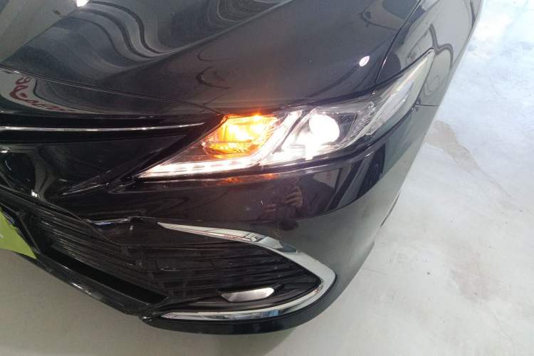 Used Toyota Camry 2023 2.0E Elite Edition Left Front Headlight