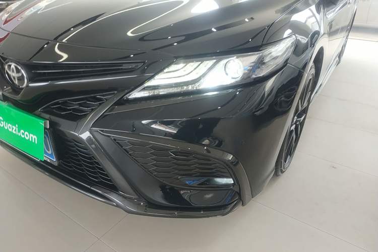 Used Toyota Camry 2023 2.0S Knight Edition Left Front Headlight