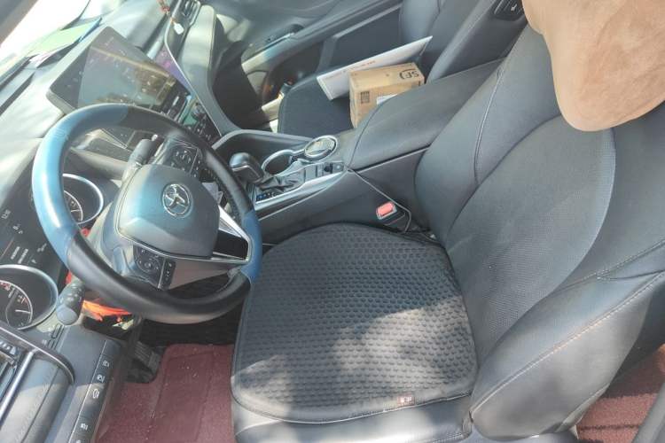Used Toyota Camry 2023 2.0G Luxury Edition Left Front Seat