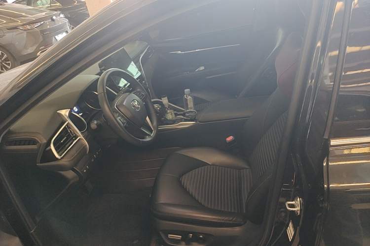 Used Toyota Camry 2023 2.0S Knight Edition Left Front Seat