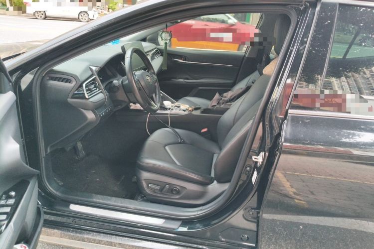 Used Toyota Camry 2023 2.5G Luxury Edition Left Front Seat