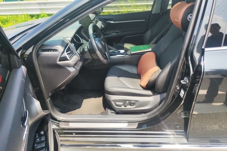 Used Toyota Camry 2023 2.0G Luxury Edition Left Front Seat