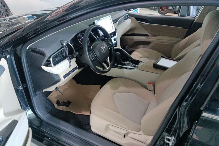 Used Toyota Camry 2023 2.0E Elite Edition Left Front Seat