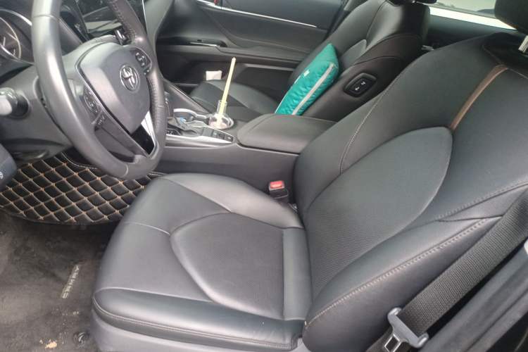 Used Toyota Camry 2023 2.0G Luxury Edition Left Front Seat
