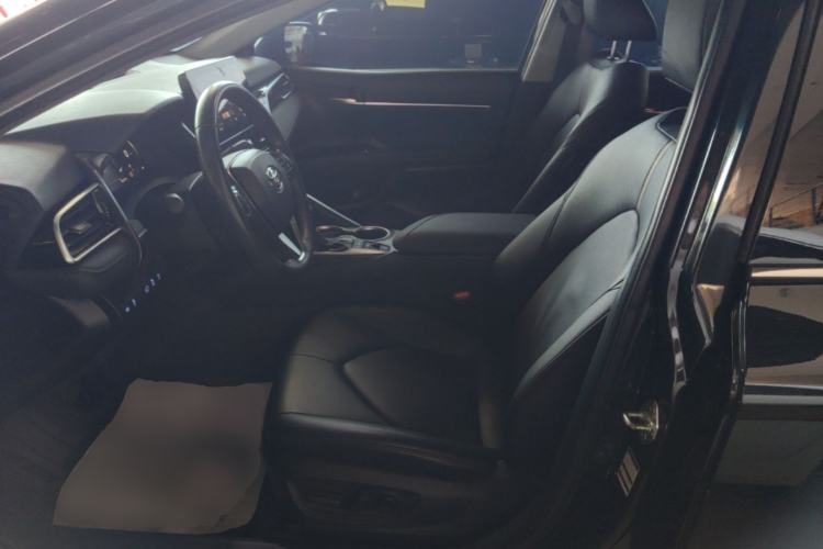 Used Toyota Camry 2023 2.5G Luxury Edition Left Front Seat