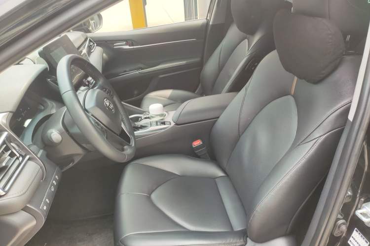 Used Toyota Camry 2023 2.5G Luxury Edition Left Front Seat