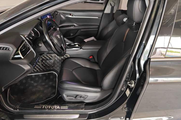 Used Toyota Camry 2023 2.0G Luxury Edition Left Front Seat