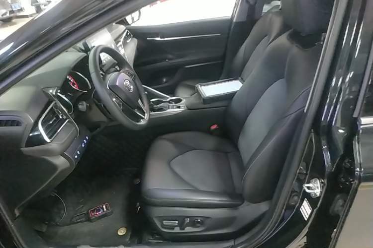Used Toyota Camry 2023 2.0S FENGSHANG Edition Left Front Seat