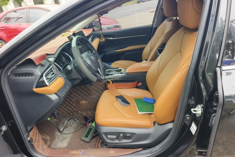 Used Toyota Camry 2023 2.0G Luxury Edition Left Front Seat