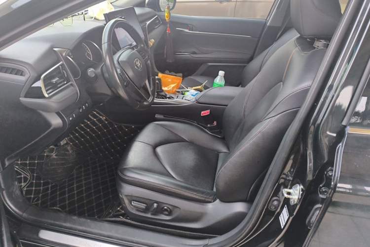 Used Toyota Camry 2023 2.0G Luxury Edition Left Front Seat